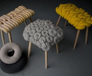 Cozy-knitted-chairs-m