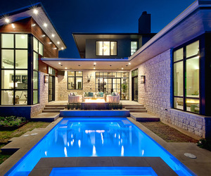 Cozy-luxury-home-by-cornerstone-architects-m