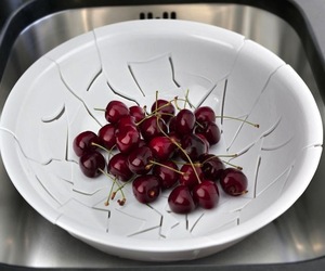 Cracked-up-colander-2-m