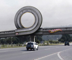 Creative-and-eye-catching-ads-m