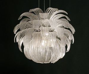 Dahlia-pendant-m