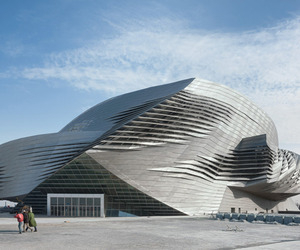 Dalian-international-conference-center-by-coop-himmelblau-m
