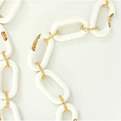 Daniel-zelig-fragile-chains-s