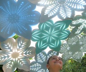 Decorate-your-lawngarden-with-solar-sanctuary-3-m