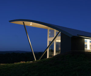 Della-torre-house-by-max-pritchard-architect-m