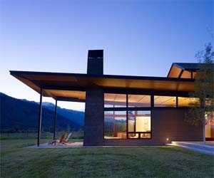 Design Houses in Wyoming by Carney Logan Burke