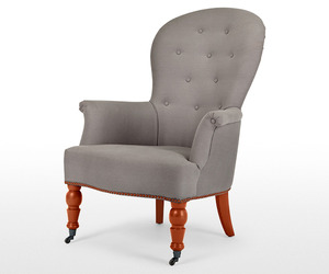 Designer-benedict-armchairs-at-madecom-m