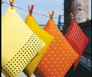 Die-cut-dot-cushions-m