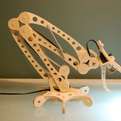 Diy-wooden-led-desk-lamp-looks-crazy-s