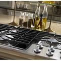 Duct-free-downdraft-cooktp-from-jenn-air-s