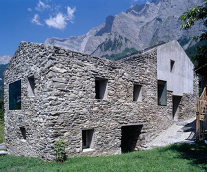 Dwelling-in-chamoson-by-savioz-fabrizzi-architectes-m