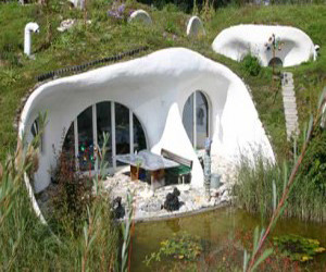 Earth-house-estate-lttenstrasse-m