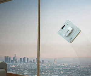 Ecovacs-window-cleaning-machine-m
