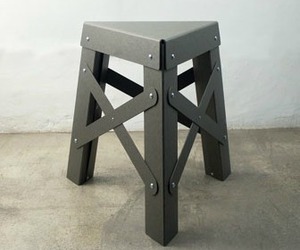Eiffel-rs-barcelona-paper-stool-m