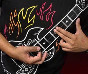 Electronic-rock-guitar-t-shirt-m