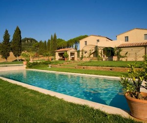 Elegant-and-luxurious-retreat-in-tuscany-villa-marchesa-m
