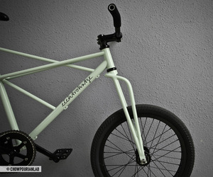 Elektrokatze-bicycle-by-chowpourianlab-m