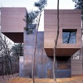 Element-house-a-simple-space-made-of-matter-and-light-s