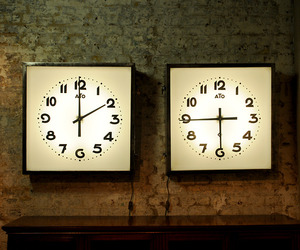 Elemental-illiminated-clock-m