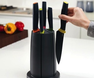 Elevate-knives-carousel-set-m