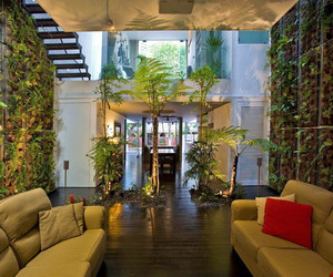 Elok-house-in-singapore-by-chang-architects-m