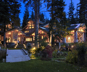 Enchanting-luxury-estate-for-sale-in-whistler-m