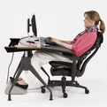 Envelop-desk-from-herman-miller-s