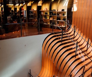 Exclusively-unique-staircase-design-m