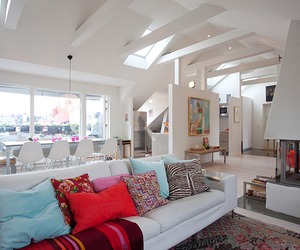 Exquisite-loft-space-featuring-stylish-details-m