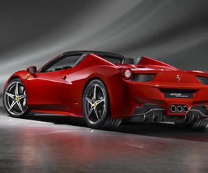 Ferrari-458-spider-m