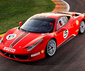 Ferrari-delivers-exclusive-track-ready-458-challenge-m