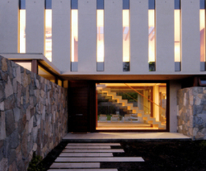 Fleischmann-Ossa House by Mas y Fernández Arquitectos