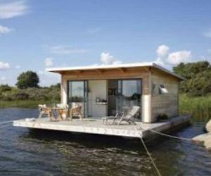 Floating Weekend Getaway