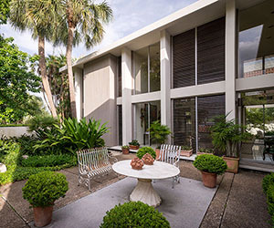 Florida-mid-century-modern-by-robert-wielage-m