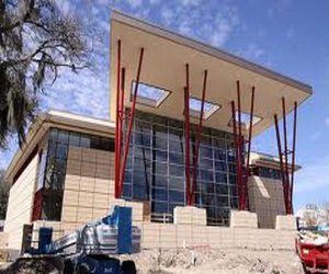 Florida Southern College unveils Christoverson Building