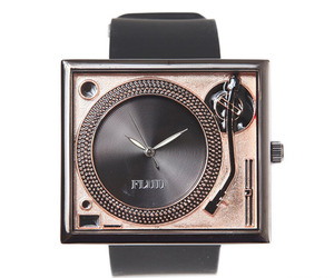 Flud-tableturn-watch-m