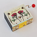 Foradacaixar-music-box-s