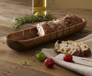 French-bread-tray-m