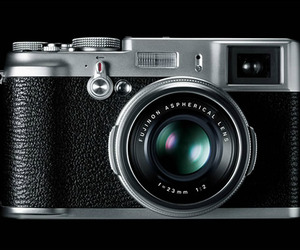 Fujifilm-x100-camera-m