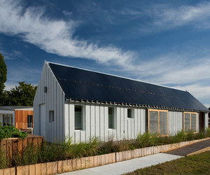 Gable Home-Passive House Certified Modular Structure-U of I