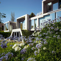 Garden-house-by-joaqun-alvado-ban-s