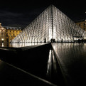 Glorious-glass-15-creative-uses-of-glass-in-architecutre-s