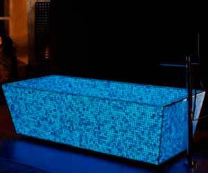 Glow-in-the-dark-bath-tub-m