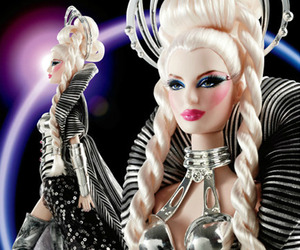 Goddess-of-the-galaxy-barbie-m