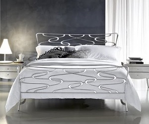 Hand-forged-wrought-iron-gets-modern-m