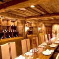 Hand-hewn-beams-s