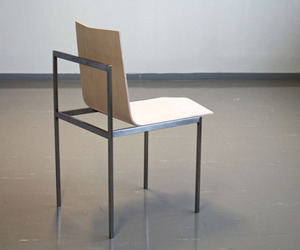 Hanger-chair-by-andras-kerekgyarto-m