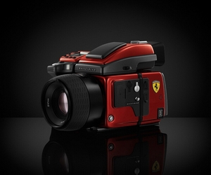 Hasselblad-h4d-40-ferrari-edition-m