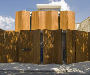 House 53 by Marcio Kogan