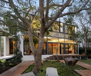House-among-trees-by-muoz-arquitectos-asociados-2-m